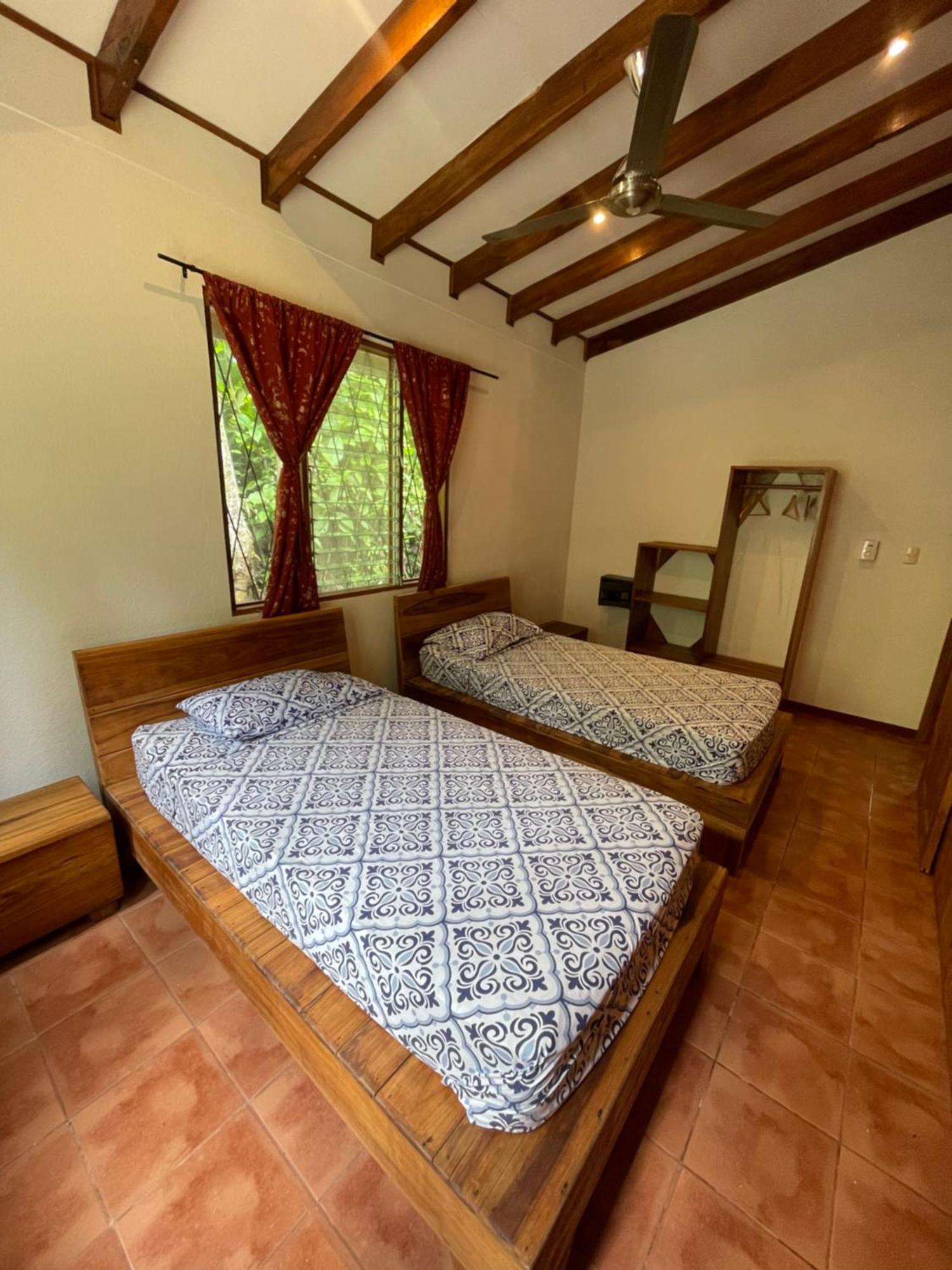 Cabinas Caribe Luna Cahuita Ngoại thất bức ảnh